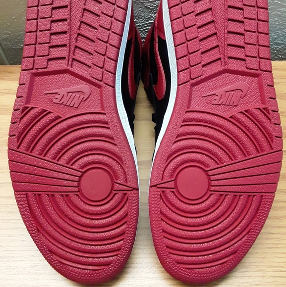 ***SOLD***Air Jordan 1 Retro "Banned" 2016 - Picture 5 of 12